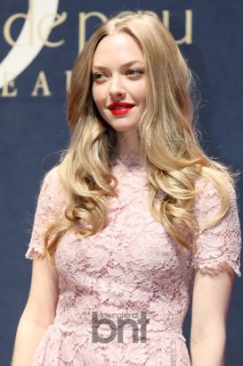 Amanda Seyfriedؾ